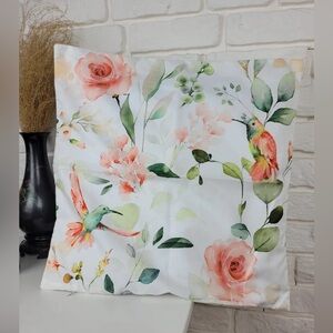 2 NEW Floral Birds Pillowcases Cover Polyester Zipper Washable 17in X 17in Soft